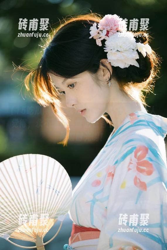 15吃瓜网 15吃瓜网os里的瓜好得让人觉得,永不迷路,散落在各处的,是我的闲暇时光啊!