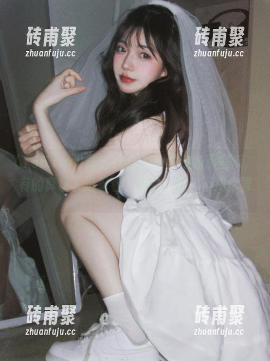 166.run 最近166.run发布的那些瓜,有的真让人追着看,有的…唉,不提也罢。