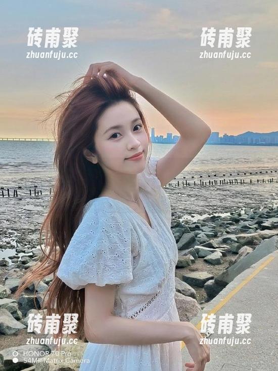 166run 吃瓜没成本,166run带你玩转免费话题,来吧,开嗓!