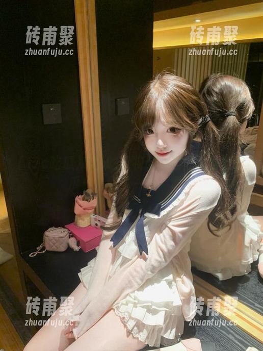 17c吃瓜 17c吃瓜视频:当你准备吃西瓜却捡到了一颗“雷”