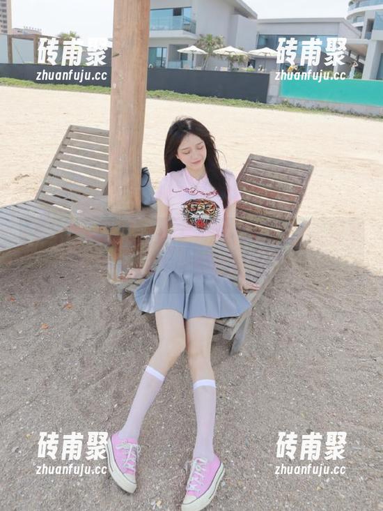 51cg 51cgfun:吃瓜指南,教你永不迷路,但头一斜就难说了!