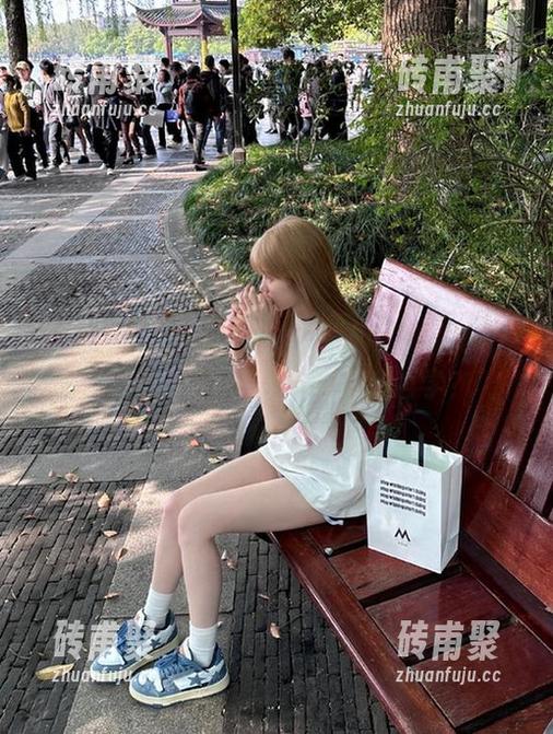 51吃瓜 远离喧闹,在线加入51吃瓜,探索老虎菜,是菜是情怀是哲学?