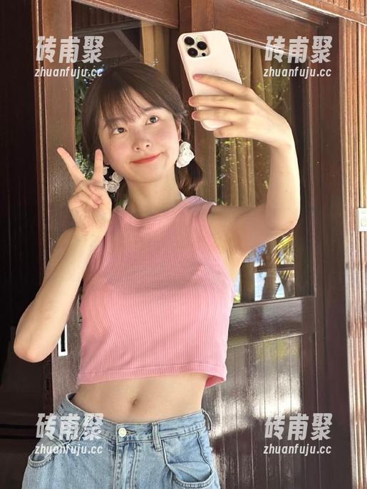 51吃瓜网 从这儿一键进入,51吃瓜网app帮你锁定最新八卦风向标!