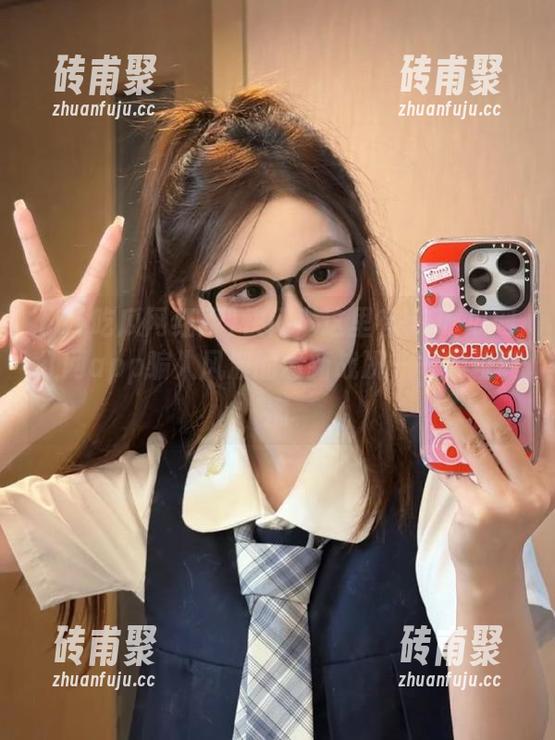 51吃瓜网红网 快闪!这里有51吃瓜网红网app骗人风波的最新战况——果粒满满