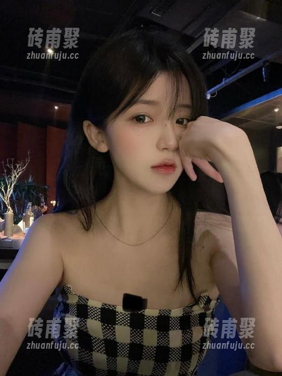 51吃瓜网红网 逛51吃瓜网红网,收获满满,想要的资源这儿都有!