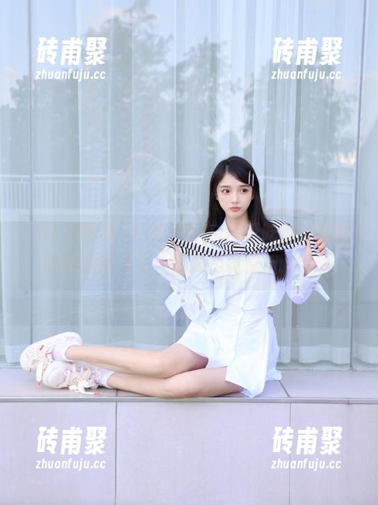 51爱吃瓜 天啊,我在51爱吃瓜苹果版的时光漏斗里,不知不觉又沉没了。