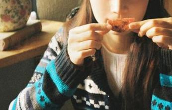 能不下载51黑料吗？你的社交圈已经离不开了！