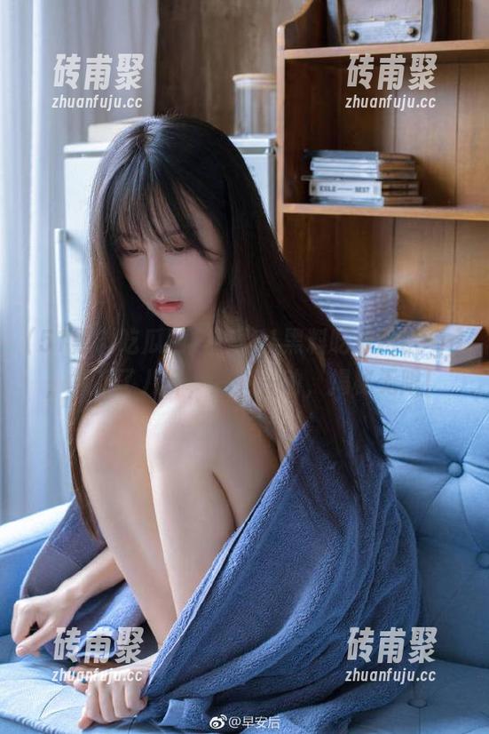 下载51黑料吃瓜网ccgg，集齐了八卦，指尖一动，揭秘无限！