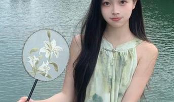 专属传送门：51黑料吃瓜网ccgg，带你穿梭于八卦的深海！