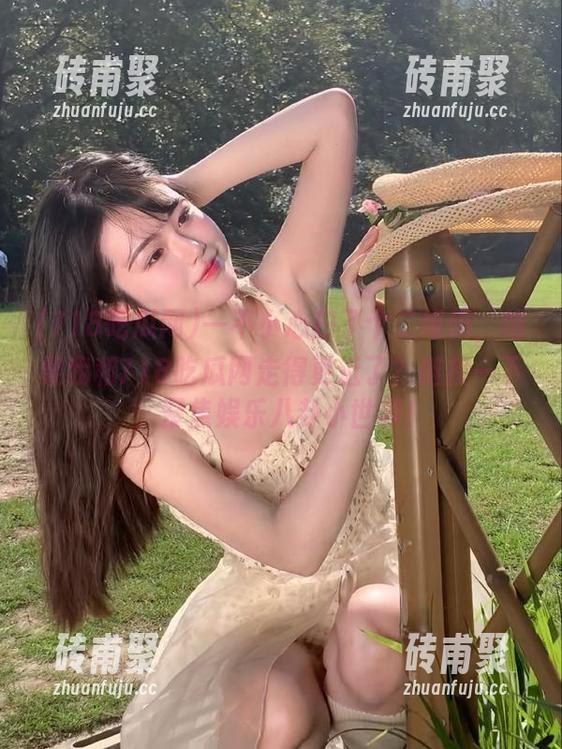 718吃瓜网 一不小心扫了个二维码,结果我和718吃瓜网走得更近了?链接一下,聚焦娱乐八卦小世界!