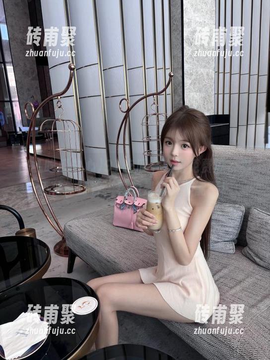 91吃瓜中心 91吃瓜中心的免费瓜,忍不住一口吞,真的是欲罢不能啊!