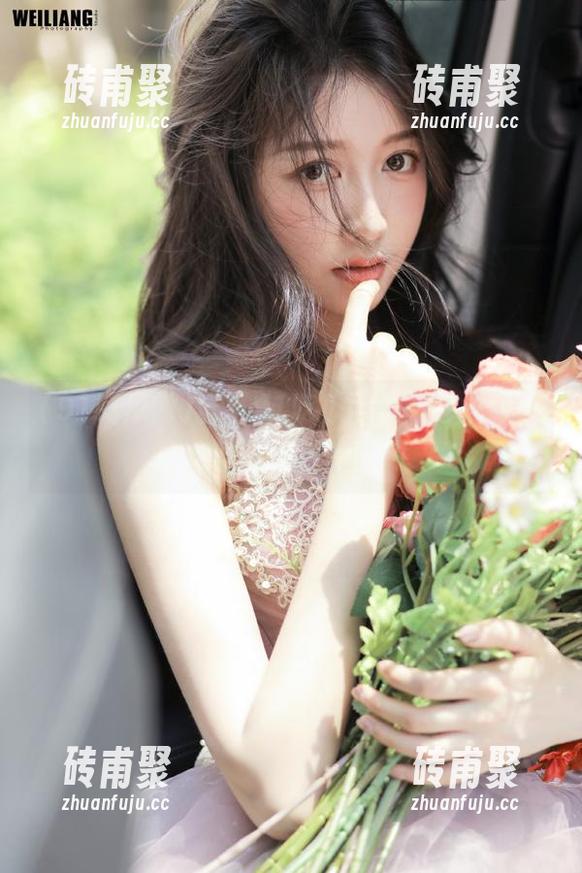 91吃瓜网 登录91吃瓜网,让老虎菜大神带你解锁新风潮!