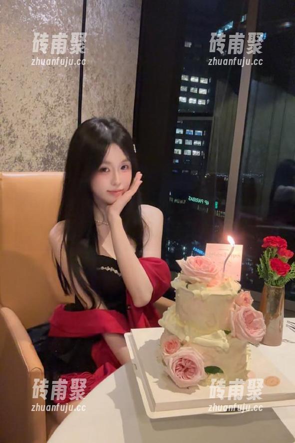 91黑料 91黑料发布的消息让人在微信群里吵翻了天,“这瓜实在太大了”!