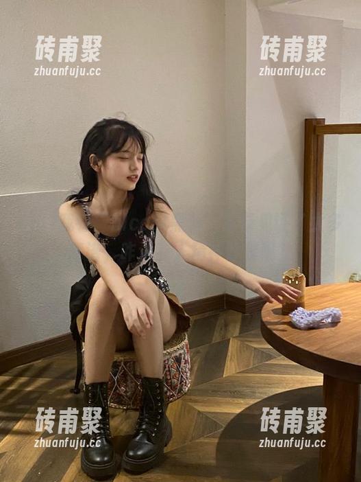 hl 我在“hlcool黑科”登录见证了太多离谱,咋还有人精神分裂呢?