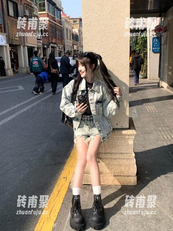 hlw 不可思议的hlw视频:你见过乌龟追着主人跑吗?