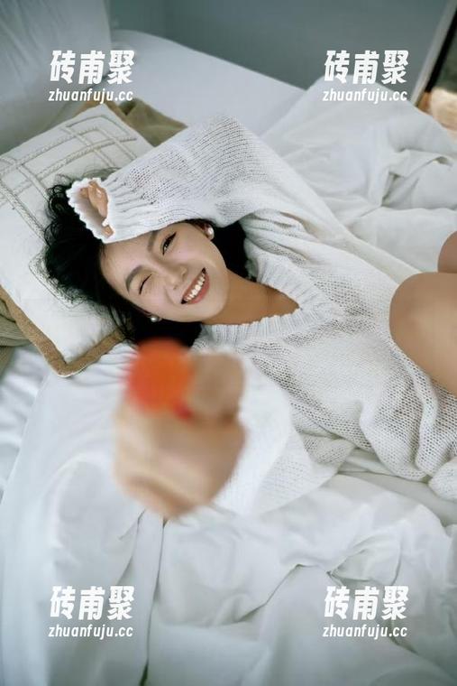 tttzzz tttzzz.06官网:每天一首神奇的瓜,吃得我肚子咕咕叫!