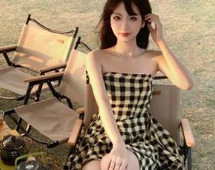 突然想问，九一吃瓜中心网的资源是不是能治愈掉那无聊的日常呢？
