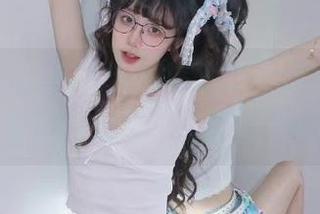 进入五一吃瓜的入口，在线吃瓜，您的脑洞保不齐会被撑爆哦！
