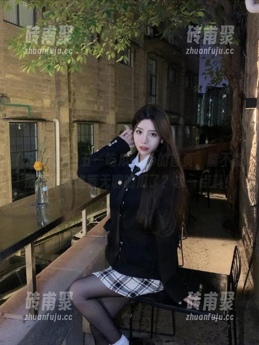 五一吃瓜 五一吃瓜app的首页,能不能别再给我推荐无聊的瓜了?求一点料!