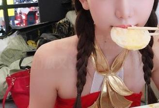 今日吃瓜，最新姿势来解锁，今天的瓜又让人脸红心跳？