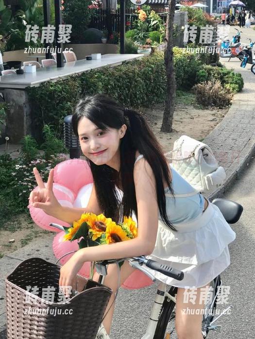今日吃瓜 在今日吃瓜,永久追踪你的每日趣事!