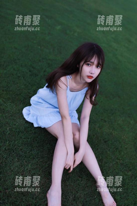 吃瓜网 苹果用户注意:下载吃瓜网,瓜情报告直达,热乎乎!