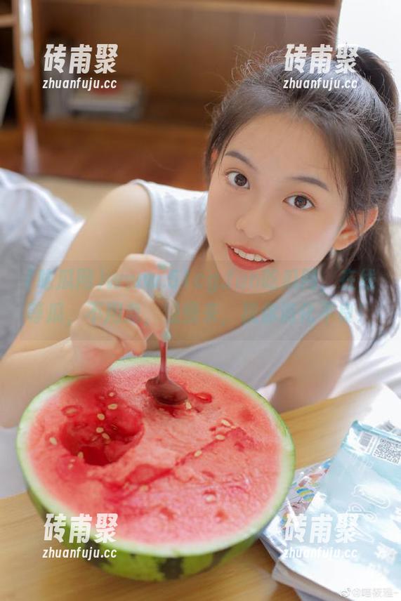 www.51cg.fun吃瓜网，在线等瓜，不用急，慢慢来，祝你消化不良！