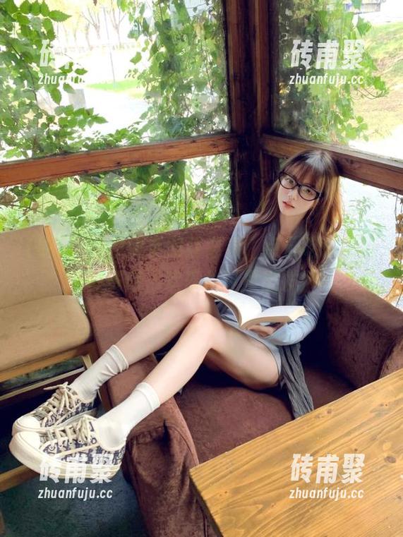 吃瓜网址 快手网红必看,点开吃瓜网址传送门,欢乐从这里出发!