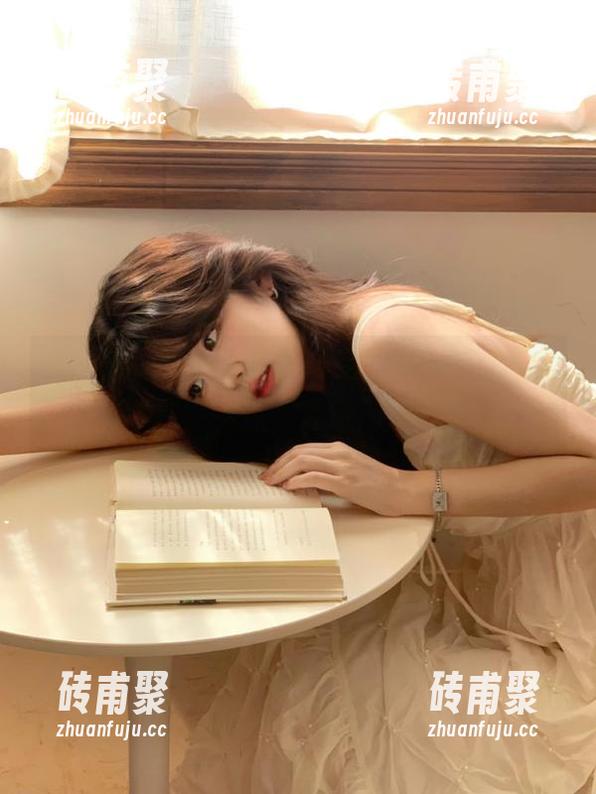 每日吃瓜网红，打开你的“网红线路”之旅，注意别迷路哦！