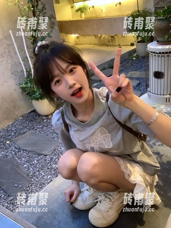 网曝吃瓜 持续关注!网曝吃瓜最新一波八卦来袭!