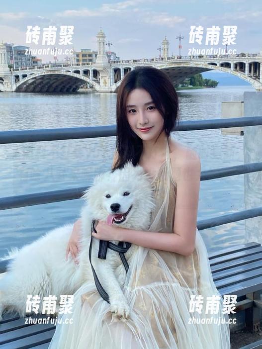 黑料不打烊 51黑料不打烊,随时更新,有啥八卦来聊聊?因为没话题也太尴尬了!