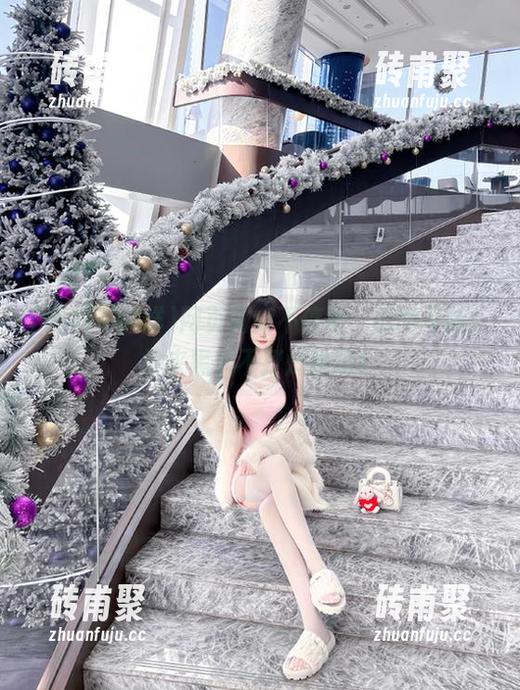 黑料不打烊 网页刷新不停歇,瓜闻不断!快来黑料不打烊瞧瞧!