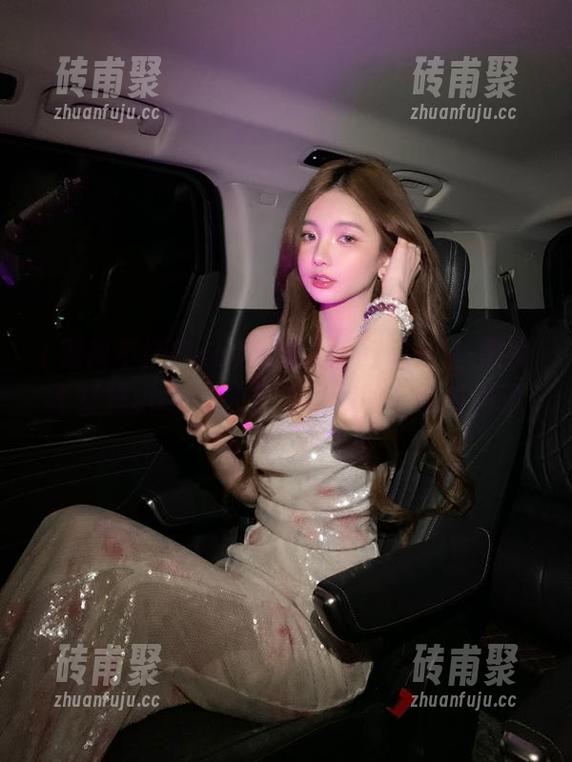 别眨眼！万篇长征-黑料不打烊so发布的瓜碰上你的下饭时间了