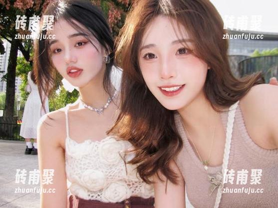视频下载黑料社的最新动态，个个都像小白鼠！