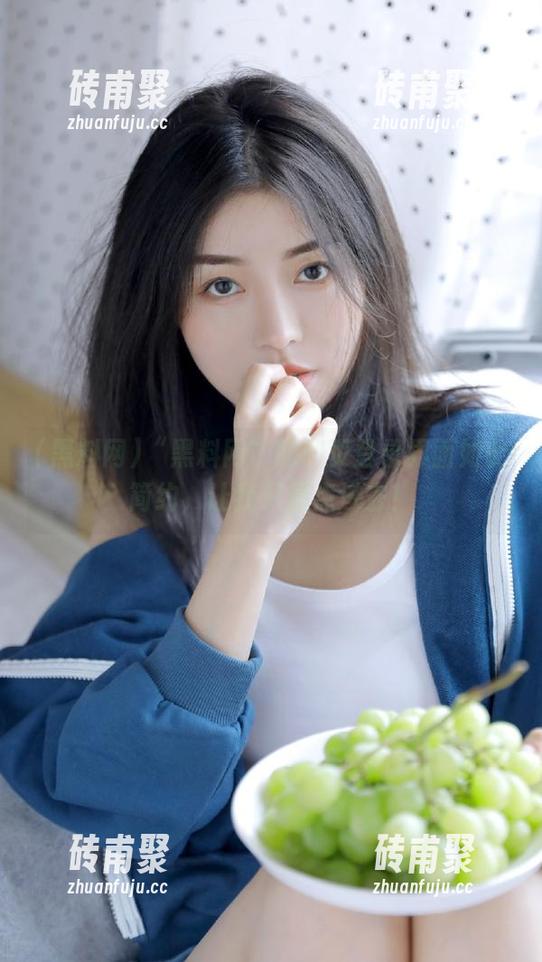黑料网 “黑料网”的网页登录界面如此简约,让我只想点进去!