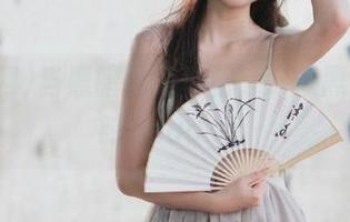 当黑暗照亮真相，下载黑料网随时Ready：